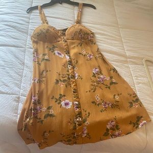 Cute floral American Eagle dress!